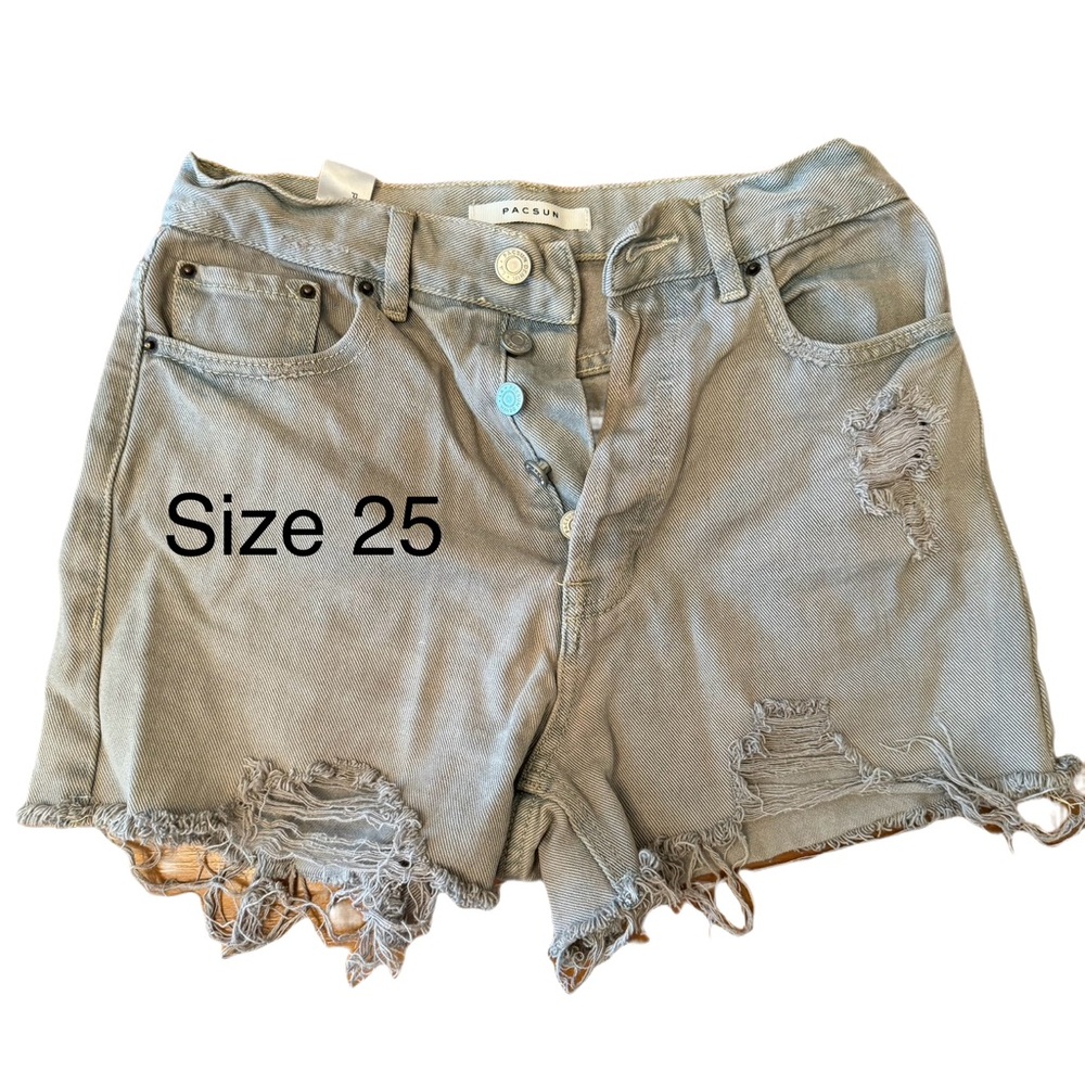 PAC Sun Jean shorts size 25